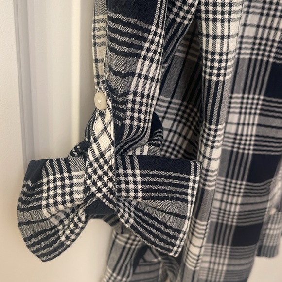 Tommy Hilfiger Women’s Blouse/ Button Down/ NavyPlaid/Cotton - Picture 8 of 10